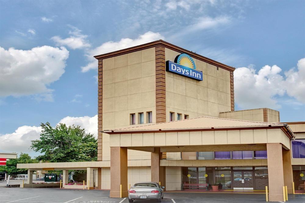 Clarion Pointe University/Expo Louisville Exterior photo
