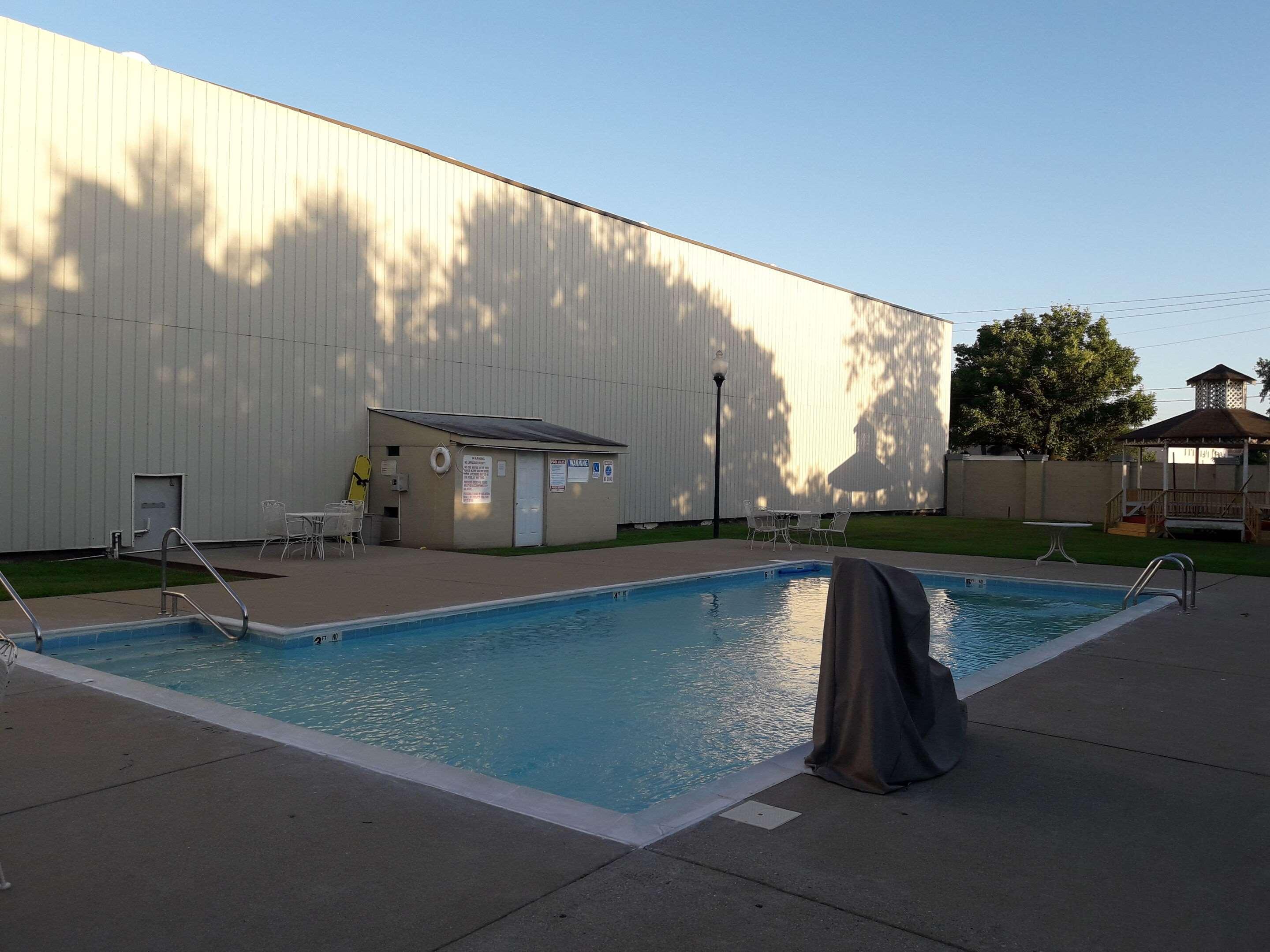 Clarion Pointe University/Expo Louisville Exterior photo